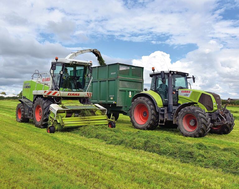 Valvole idrauliche e motori elettrici per applicazioni agricole